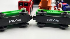 Thomas the Tank Engine Wooden/Metal/Plastic Train Lot 1