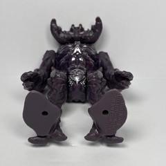 Greenbrier Inc. Final Faction Hive Class KHARN BRUTE Action Figure 4.25” Inches