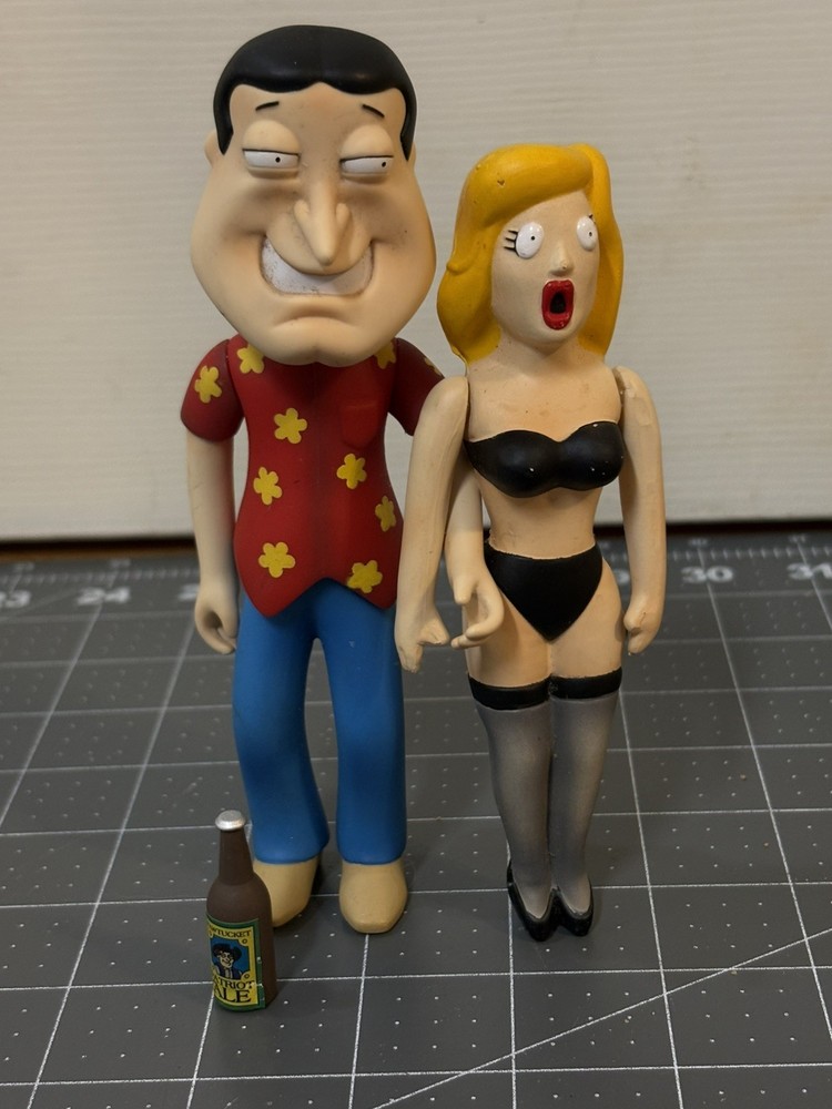 Mezco Family Guy Quagmire Action Figure 2005 Series 2 Complete