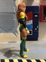 2024 WWE Mattel Elite Collection Series 112 Becky Lynch Wrestling Figure