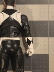 Mighty Morphin Power Rangers Black Ranger Lightning Collection Remastered Hasbro