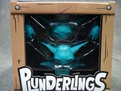 Plunderlings NEW * Captain Teel * Lone Coconut Action Figure Monster Pirate