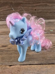 My Littls Pony Gi-Go Bundle Of Three Unicorns Pink, White, And Blue