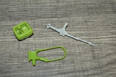 1985 Gijoe Covert Operations Lady Jaye ( Weapons & Action Card ) Original Parts!