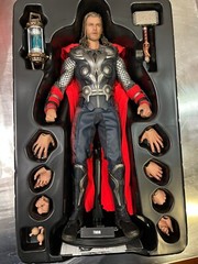Hot Toys Movie Masterpiece 1/6 Scale Figure: The Avengers – Thor – Multicoloured