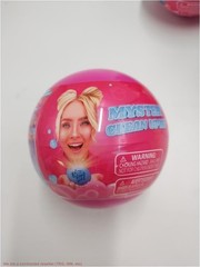 LOT OF 3 Clean Girl Mystery Clean-Up Kit LOT OF 3 STYLES WILL VARY