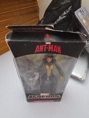 Hasbro Marvel Legends Infinite Series – Marvel’s Wasp (Ultron BAF, Ant-Man Wave)