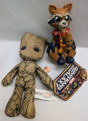 Marvel.Guardians of the Galaxy.Baby GROOT Plush(TAG)+ROCKET pvc figure.2x lot