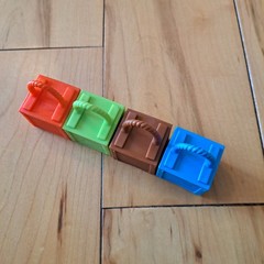 TRAINS & CRANES SUPER TOWER REPLACEMENT CARGO CRATES Thomas Train Trackmaster