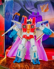 Transformers Studio Series 86-12 Coronation Starscream Complete Throne Cape
