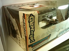 ATOM, ALPHA TEENS ON MACHINES ”SLAMMA STRIKER” GEAR IT UP! vehicle/playset