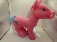 HUGE Lot Of 32 My Little Pony Assorted Vintage – Various New Age + 1 Large Fakie