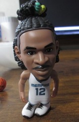 2023 Zuru 5 Surprise NBA Ballers Memphis Grizzlies JA MORANT 3″ w ball, 5 pieces