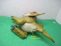 Jurassic World Rowdy Roars Dilophosaurus Mechanical Dinosaur Toy