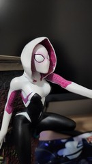 Diamond Select Toys Marvel Gallery: Spider-Gwen PVC Figure No Box