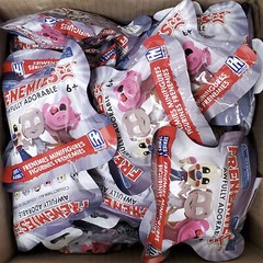 FRENEMIES Awfully Adorable Piggy Minifigures Series 1 – Lot of 50 Blind Bags