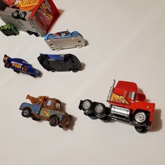 Diecast Disney Pixar Cars McQueen Mack Hauler Truck 95 Kids Toy Car Lot Set Film