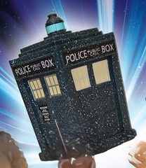 2026 SDCC EXCLUSIVE TITANS Vinyl Collection DOCTOR WHO TARDIS FIGURE PRESALE