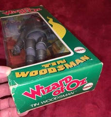 VINTAGE 1974 MEGO WIZARD OF OZ TIN MAN W/AXE ” 8″ DOLL W/ORIG BOX – NIB – NICE!