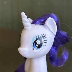 My Little Pony “RARITY” (Rainbow Roadtrip 2019) Brushables G4 FIM