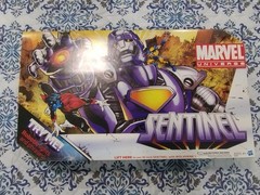 Marvel Universe Sentinel with Wolverine