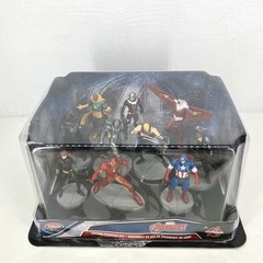 Marvel Avengers Deluxe Figurine Set Of 10 Disney Store New In Box