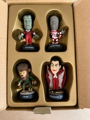 Sideshow UNIVERSAL MONSTERS Little Big Heads Retailer Holiday Gift Set Rare MIB