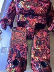 Medicom BE@RBRICK Mika Ninagawa Leather Rose 400% and 100% set Bearbrick