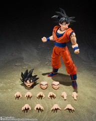 Bandai S.H.Figuarts Action Figure Son Goku The Kind-Hearted Saiyan Dragon Ball Z
