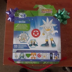 Silver The Hedgehog & Red Ring Accessory | Sonic the Hedgehog 35th Anniversary