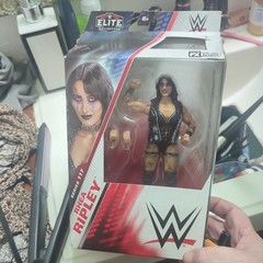 WWE Elite Series 117 Rhea Ripley New Box Has Some Slight Damage