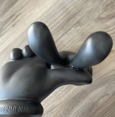 OG SLICK BOUNTY HUNTER LA HANDS 2010 FIRST EDITION /50 estevan oriol los angeles