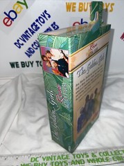 NECA The Golden Girls Rose Action Figure 8″ Betty White, NIB