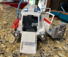 Lot 2 Ghostbusters ECTO-1 Vehicle Real Kenner Classics F1180 & E9563 Afterlife