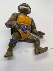 1990 TMNT Storage Shell Figures for parts some have damage/ incomplete Don