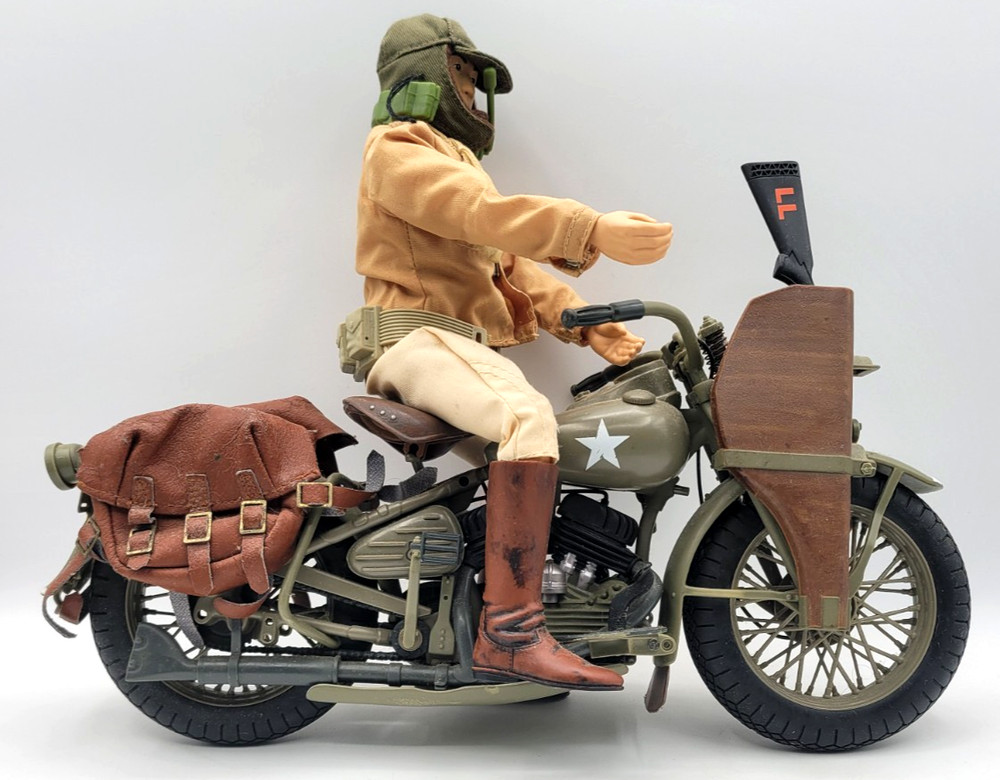 Hasbro GI Joe WW2 Harley Motorcycle And Courier With Accessories