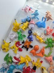 Pokemon Mini Figures Mixed Lot of 56 Miniature Toys PK China 2 Pokeballs