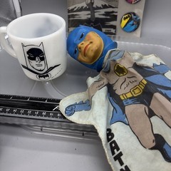 1966 Batman Lot 1 Westfield Mug Plus Hand Puppet Ideal Vintage Adam West