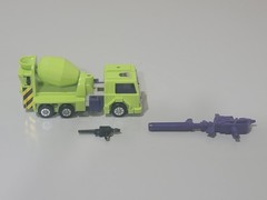 Transformers Constructicon – ‘Mixmaster’ for Devastator – 1985 – Accessories