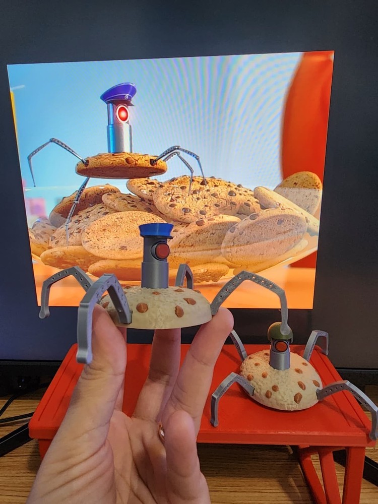 Despicable Me – Cookie Robots Limited Edition Figure Toy