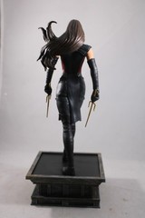 Marvel Gallery Elektra Netflix PVC Figure Diamond Select Toys 11in