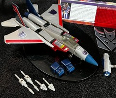 G1 1984 STARSCREAM • 100% COMPLETE w/TECH SPEC • VINTAGE G1 TRANSFORMERS