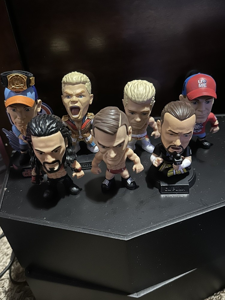 ZURU WWE BALLERS SUPER RARE JOHN CENA,PUNK ,ROMAN, GUNTER,CODY ACTION FIGURE LOT