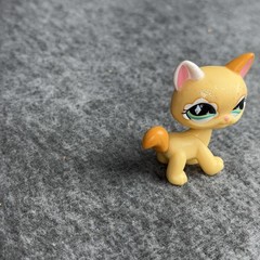 Littlest Pet Shop Beige Glitter Cat #626 Figure Hasbro 2007 LPS Collectible