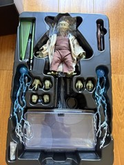 Hot Toys Star Wars MMS495 Yoda Episode II Attack of the Clones Figure