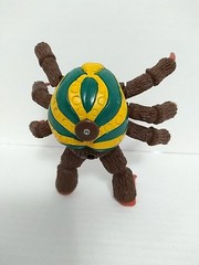 Mighty Morphin Power Rangers Snatch Attack Spidertron Vinstage Action Figure