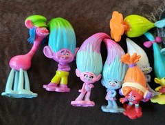 Lot of 13 Troll Figurines From The Movie Trolls Disney