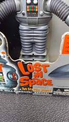 LOST IN SPACE B-9 ROBOT Trendmasters NEW Classic Series *Read