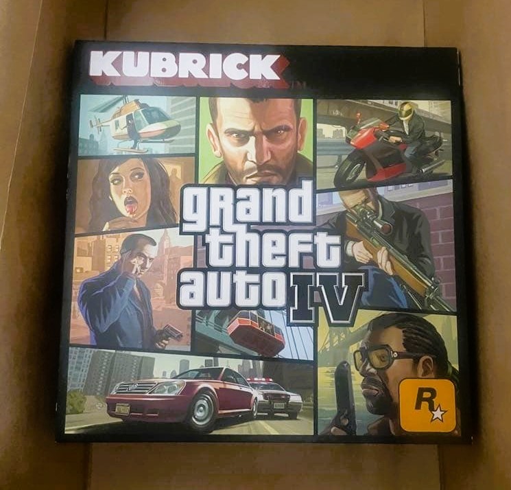 KUBRICK GRAND THEFT AUTO 4 IV ROCKSTAR ACTION FIGURES BOX SET BRAND NEW