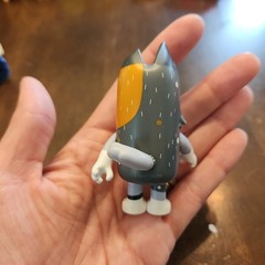 Bluey figure Grandpa Bob “Bobba” Father to Bandit, Rad, and Stripe